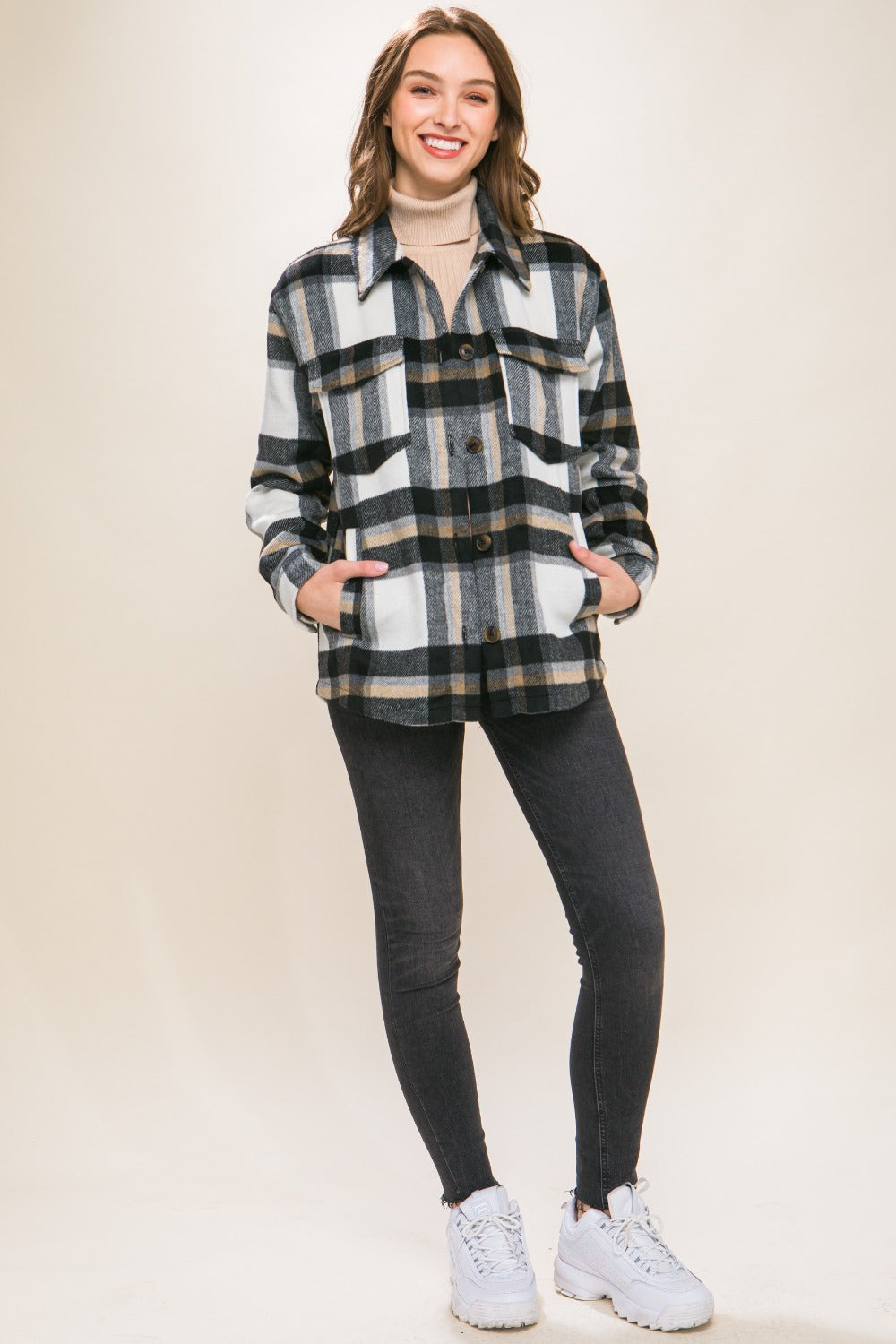 Plaid Button Up Shacket (black)