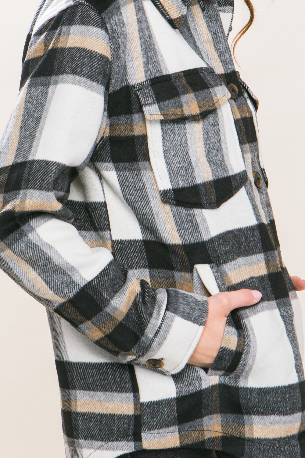 Plaid Button Up Shacket (black)