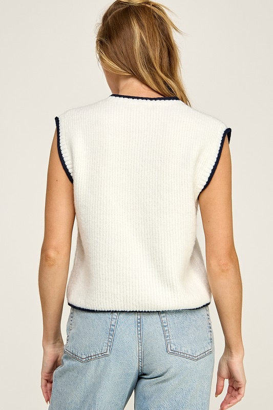 Soft Contrast Edge Sweater